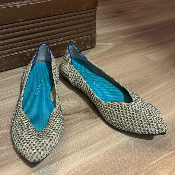 Limited Featured Multi Metallic Rothy’s Points - Picture 1 of 4